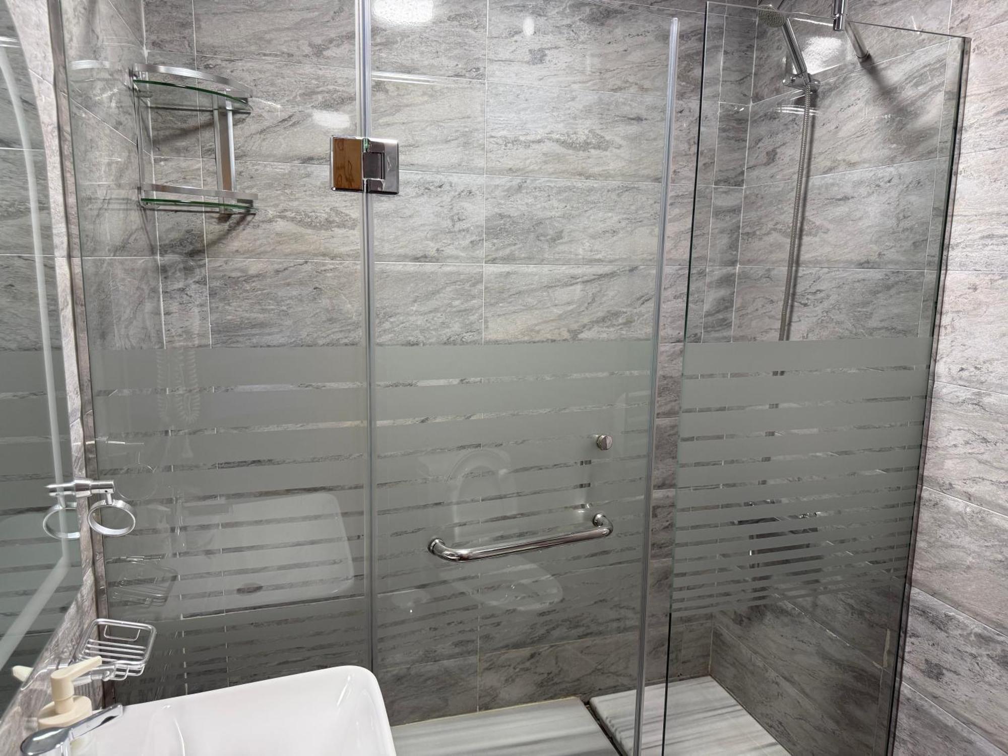 טנג'יר Seafront 2 Bedrooms Flat מראה חיצוני תמונה